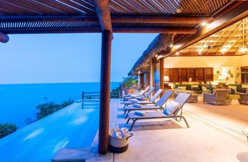 Santa Maria Huatulco Villa | 2024 - Villa Serena
