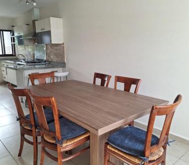 El Marques House | Casa en Zákia, 7 huéspedes, alberca, Gym ,Facturamos