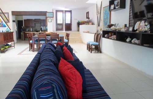 Chicxulub Puerto House | Villa Siros de 4 habitaciones