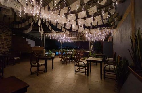Tequisquiapan Hotel | Casa Pahpaqui