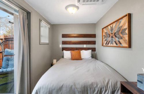 Prescott House | Modern Pet-Friendly Cottage - Graystone Retreat