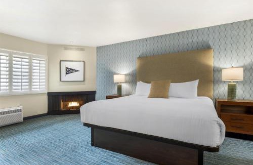 Carlsbad Village Hotel | Best Western Plus Beach View Lodge Carlsbad