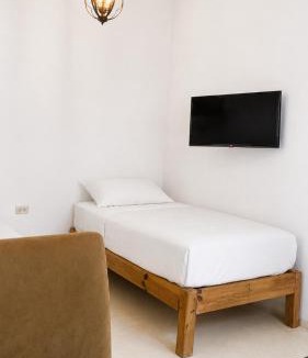 Tenosique House | Casa Bugambilias