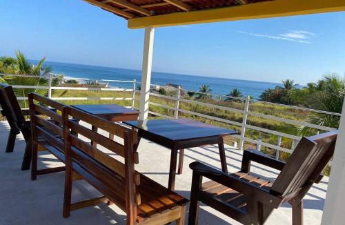 Santa Maria Tonameca House | Charming Retreat 3BR Pool Access and Ground Floor