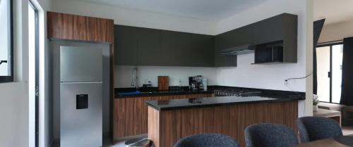 Tlajomulco de Zuniga House | Casa en coto priv 6 personas con estacionamiento