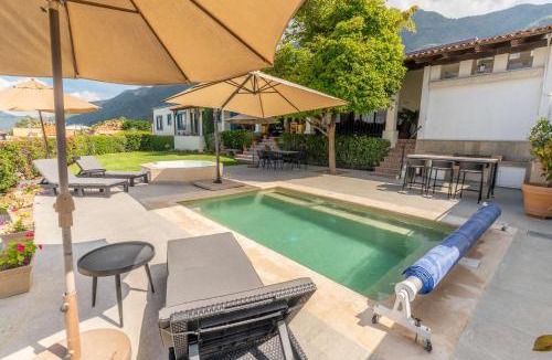 Raquet Club House | ANANA Casa de los Sueños - Villa with Thermal Water and Views