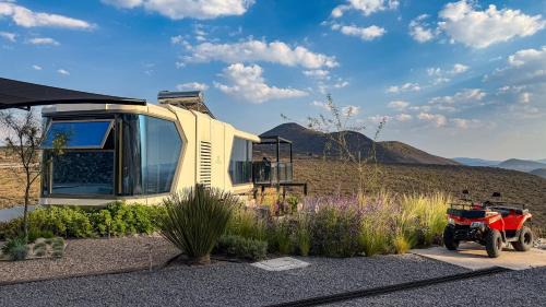 Queretaro Cabin | Capsule Mountain
