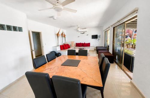 South Hotel Zone House | Departamento Resort de Lujo Frente al Mar Para 12