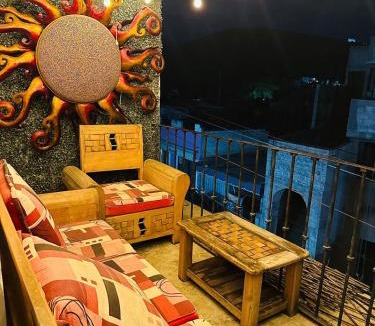 Bernal Apartment | Sol de Peña Apartment with balcony and downtown view
