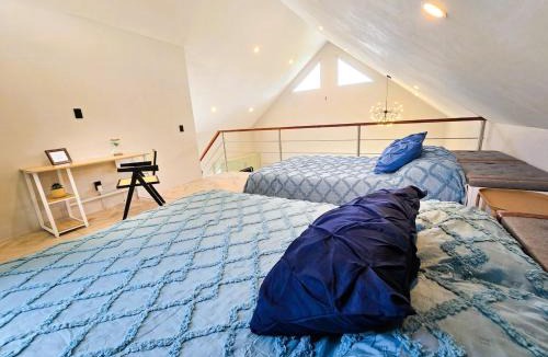 Cardonal Ski Chalet | Blue House near Tolantongo Caves