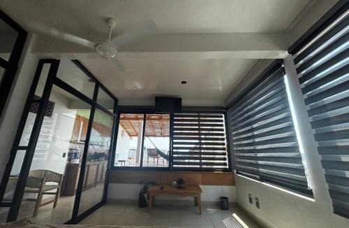 Hidalgo House | The perch