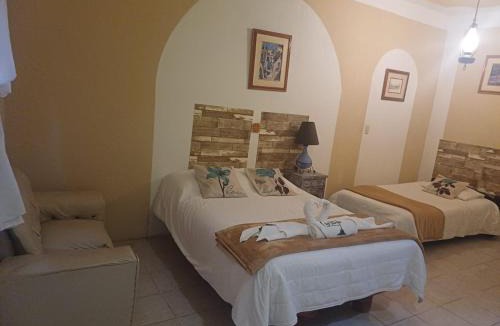 Villa del Carbon Hotel | Hotel Los Faroles, Villa del Carbón