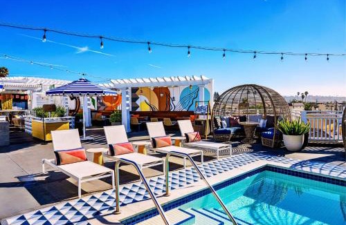 Downtown Hotel | Inn at the Pier Pismo Beach, Curio Collection by Hilton