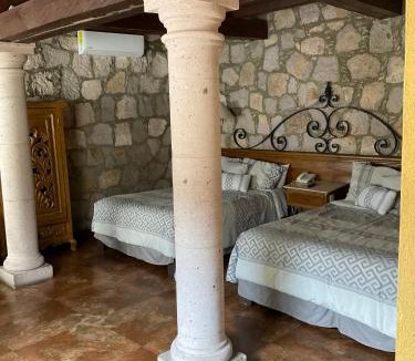 Vista Bella Hotel | Villa San Jose Hotel & Suites