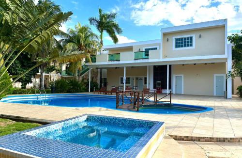 Merida Villa | Villas Paraíso
