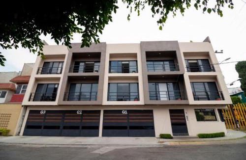 Ciudad Lopez Mateos Apartment | S04 SUITE KING Premium TEC CEM con Cocineta WiFi Balcón Parking Terraza