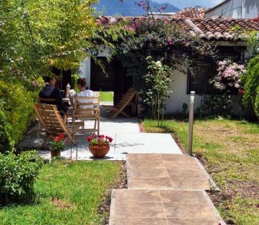 De Mexicanos House | Casa Mua