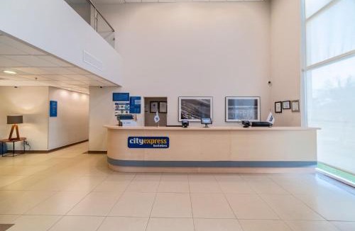Ciudad del Carmen Hotel | City Express by Marriott Ciudad del Carmen