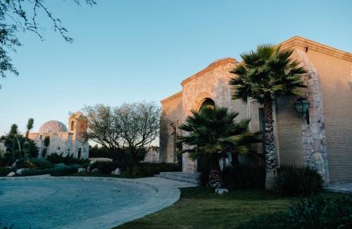 Arcos de San Miguel Hotel | Hacienda Los Arcangeles