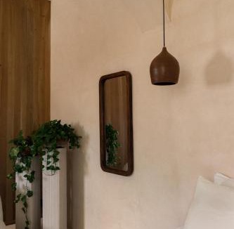 Zona Centro Apartment | Narrativ Lofts - Lira - Mid Century Cozy Retreat