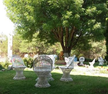 San Miguel Regla Hotel | HOTEL RESTAURANT LOS PRISMAS