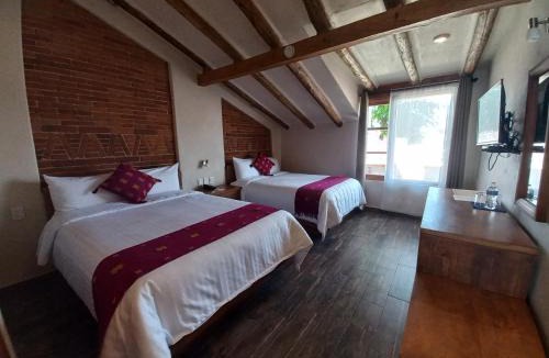 De Mexicanos Hotel | Hotel Junvay