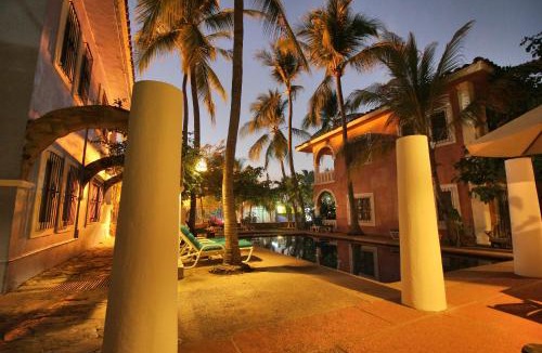Brisas de Zicatela Resort | Bungalows Santa Cruz