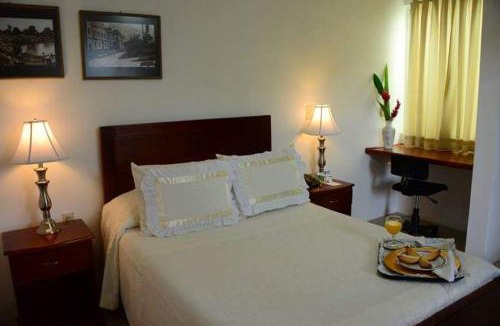 Tapachula Hotel | NAH SAM CHAK La Casa Rosada
