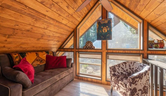 Porter by Avantstay Rustic Modern Oasis In The Of Chamberlands