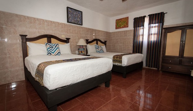 Hotel del Sol