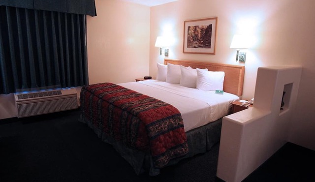 Gateway Studio Suites