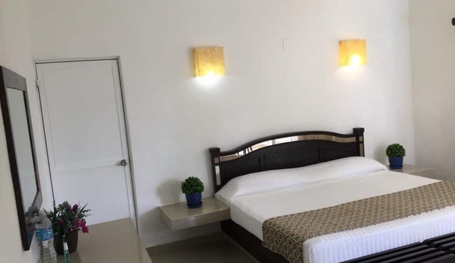 Hotel Arista Bugambilias