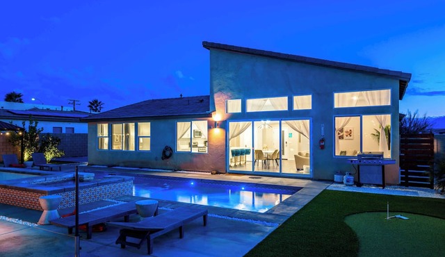 @ Marbella Lane - Desert Dream Pool/spa & Games
