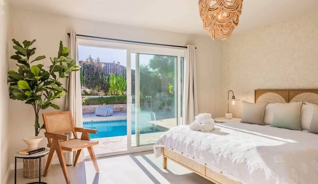 @ Marbella Lane - Vibrant & Chic Designer Home