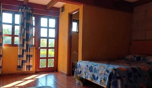 Los Pocitos Cabañas y Hotel