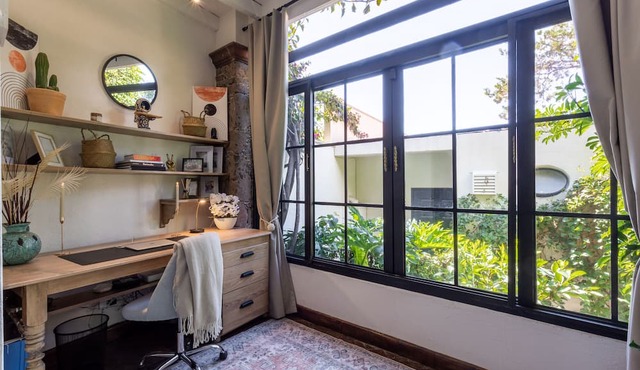Panoramic Paradise 3BR Overlooking SMA