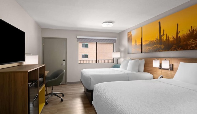 Days Inn by Wyndham Prescott