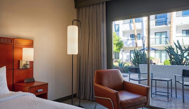 Courtyard Phoenix North by Marriott