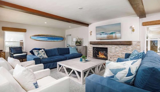Bayfront Home with Harbor Views and Huge Backyard