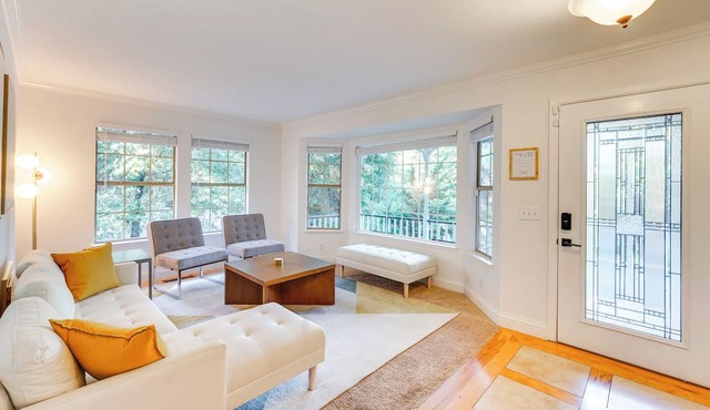 Grass Valley Vacation Rental w/Private Pool