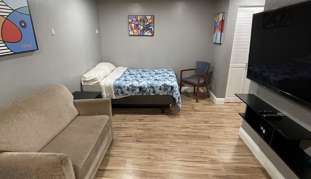 Modern mid-city private & secure