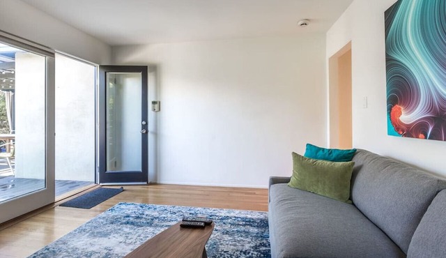 Heart of Venice Designer Home Near Abbot Kinney