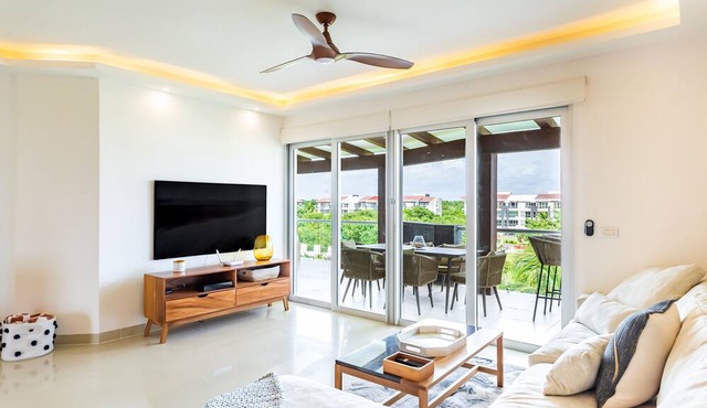 Casa Cielo Ocean View Penthouse by RedAwning