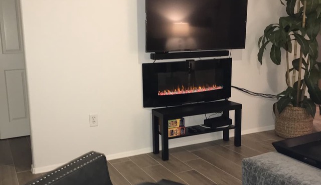 Newly remodeled luxurious downstairs condo with resort-style amenities! in Tucson