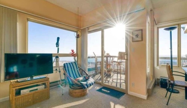 Unobstructed View Of Monterey Bay! in Aptos