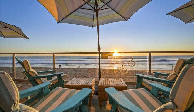 Breathtaking 1 Bedroom Oceanfront Condo