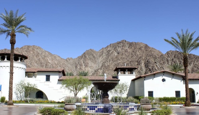 Near Pool! Deluxe King Casita near Clubhouse - Pet Friendly! (C33)