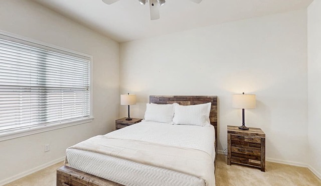 Your Perfect Family Escape in Sunny Peoria – Private Pool and Relaxation Awaits in Peoria