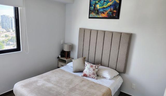 Apart. Lafayette1 2BE-2BA-1parking