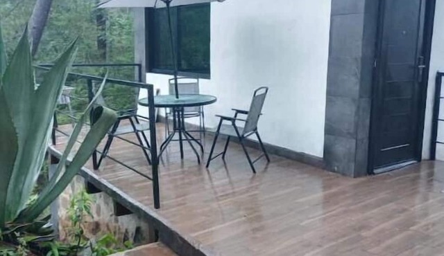 Shiraz PINOS DEL RIO chalet with forest view